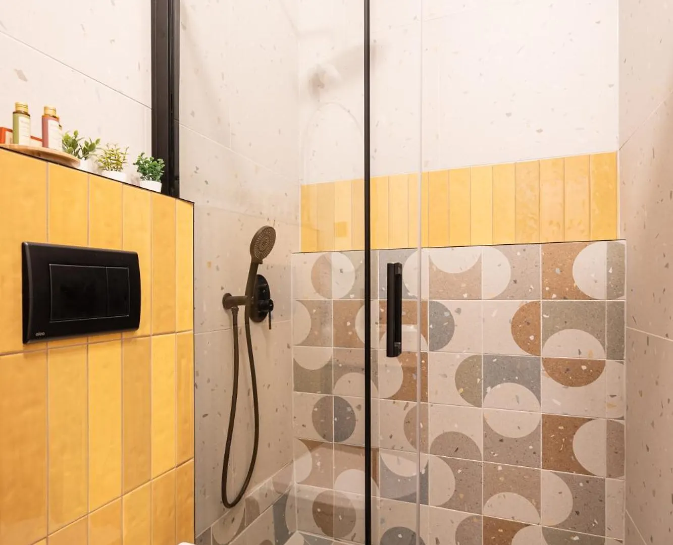 Apartment New Downtown Bliss - A Homelike Haven Budapest